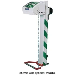 Freeze Protected Emergency Eyewash Station, Pedestal Mount, Closed ABS Bowl, Stainless Steel Pipe, 240v, C1D2