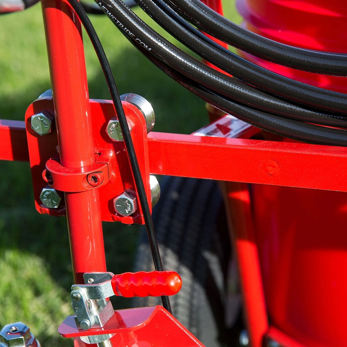 Hashmark-Master™ II Hash Mark Painter, High Pressure 6 Hashmark-Master™ II Hash Mark Painter, High Pressure - Image 6